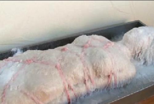 ウェット＆メッシュ動画 ロウでガタガタの状態でマンコにはローターを